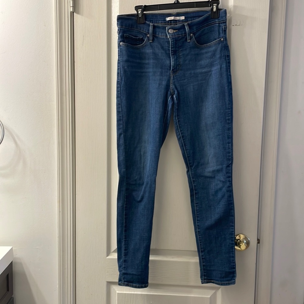 Levi’s 311